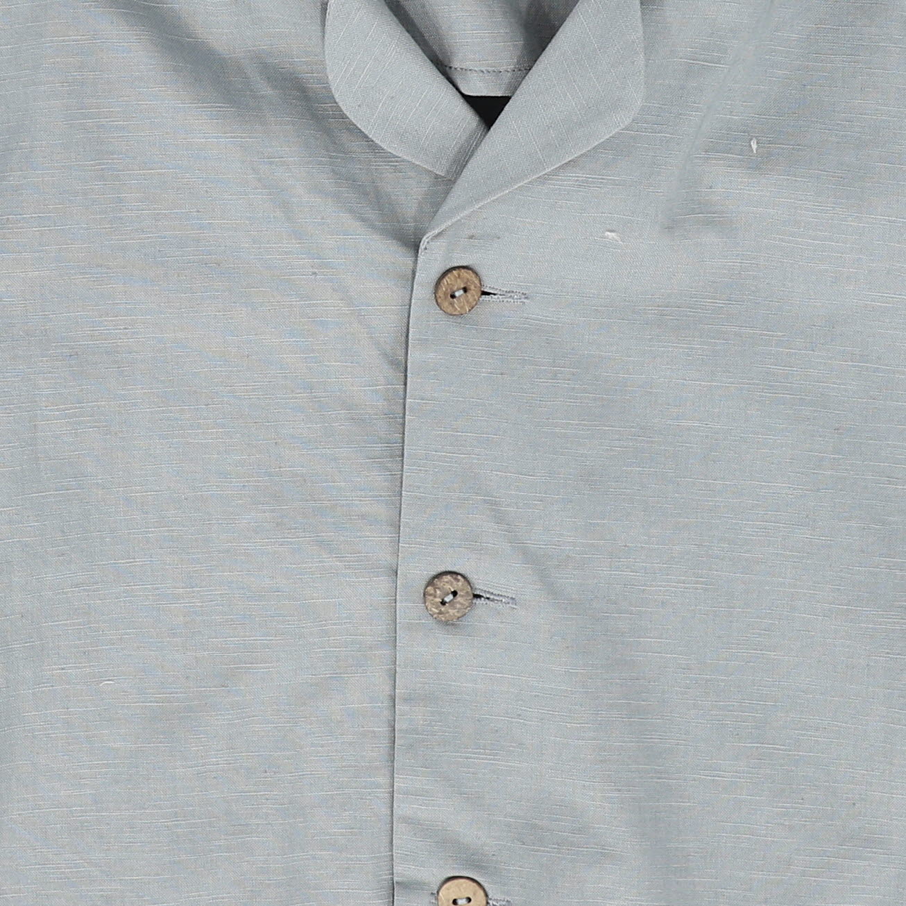 BAMBOO LIGHT BLUE LINEN BUTTON DOWN TOP [FINAL SALE] - Image 3